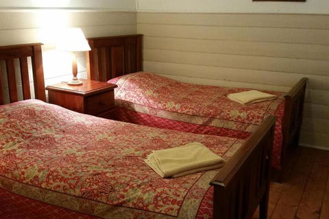 About Town Cottages - VIC Tourism 4