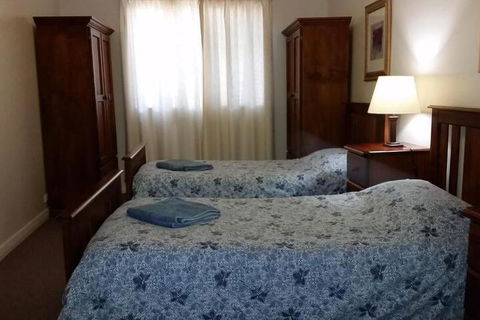 About Town Cottages - VIC Tourism 6