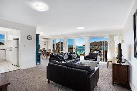 3 Bedroom Apartment Albacore Unit 6 12 Ondine Close - VIC Tourism 0