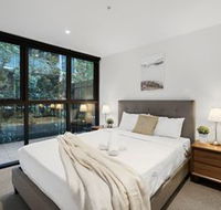 Roomerang at Garden Hill 1