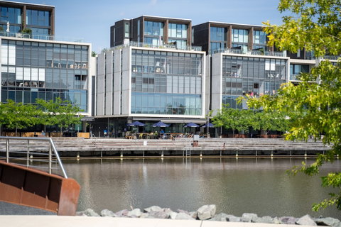 Urban Rest - Kerridge St - VIC Tourism 0