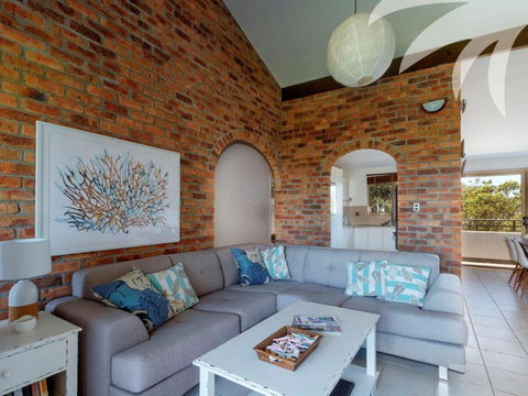 Sea La Vie Oceanside 22 - VIC Tourism 3