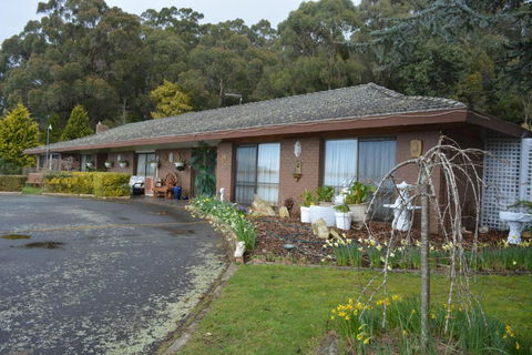 Heavenly Farm B & B Tasmania - VIC Tourism 4