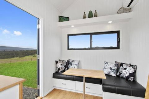 TINY HOME......BIG Views - VIC Tourism 0