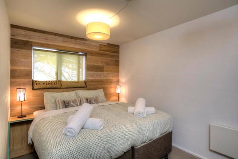 Les Chalets 20 - VIC Tourism 2