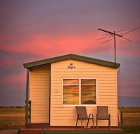 Lang Lang Caravan Park - VIC Tourism