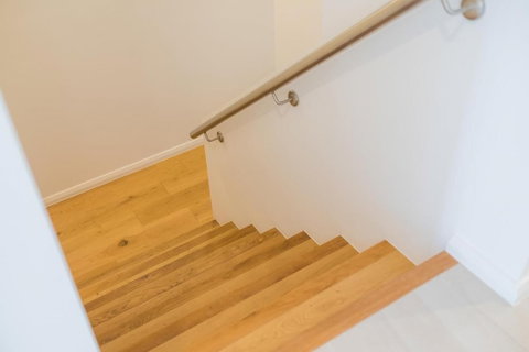 Magdalene Wolli Crk 5.07 - VIC Tourism 2