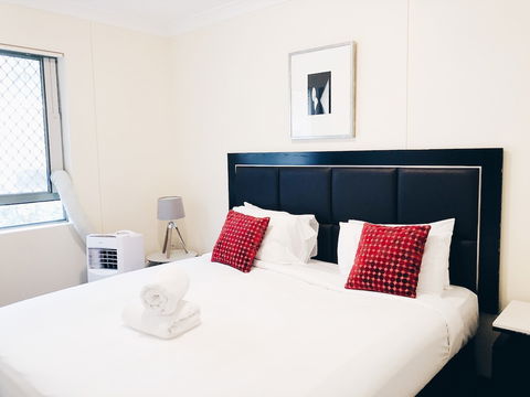 DD Apartments Darling Harbour - VIC Tourism 5