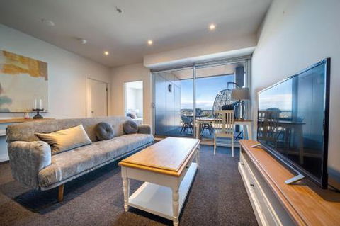 Divinity On Morphett In The Heart Of The CBD Free Wifi Nespresso - VIC Tourism 6