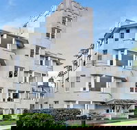 Modern Apartment with Sydneys Finest Views CP308 - VIC Tourism