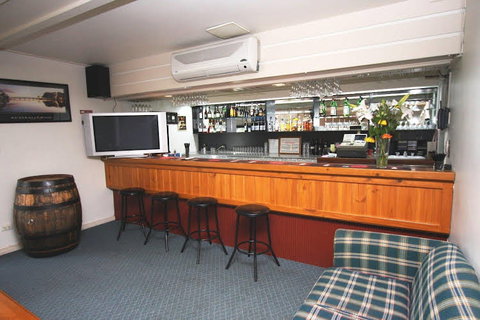 Econo Lodge Mt. Gambier City Central - VIC Tourism 1