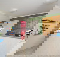 Tin Can Bay's Sleepy Lagoon Motel