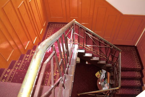 Georgian Court Bed & Breakfast - VIC Tourism 5