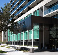 Avenue Hotel Canberra - VIC Tourism