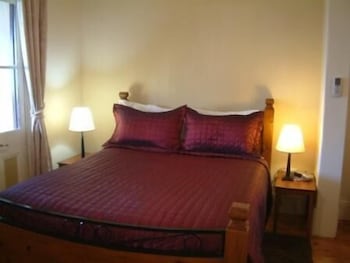 Royal Apartments - VIC Tourism 2