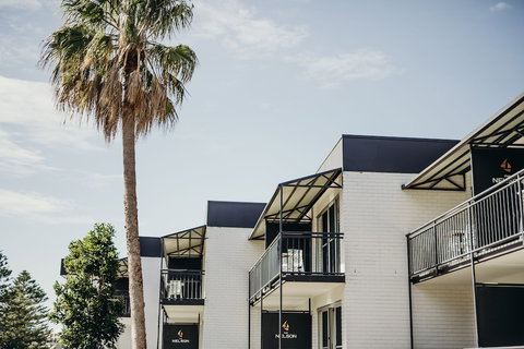 Hotel Nelson - VIC Tourism 0