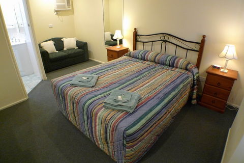 Parkhaven Motel - VIC Tourism 3