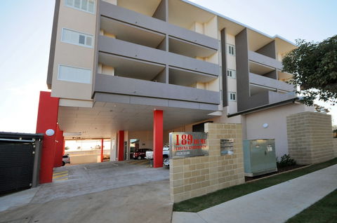 Laguna Apartments - VIC Tourism 1