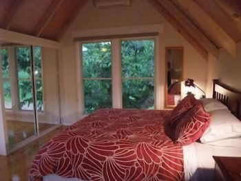 Abby's Cottages - VIC Tourism 5