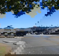 Club Motel
