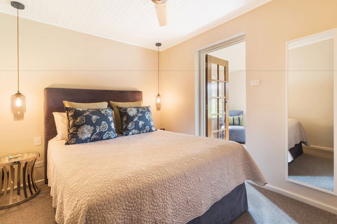 Stonewell Cottages & Vineyards - VIC Tourism 5