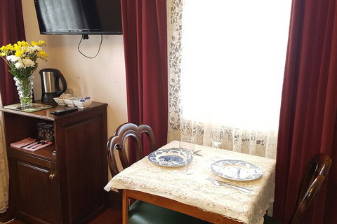 The Postmaster Inn BnB - VIC Tourism 4