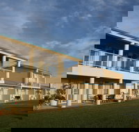 Lakeview Motel  Apartments - VIC Tourism