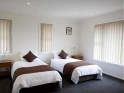 Executive Oasis Narrabri - VIC Tourism 0