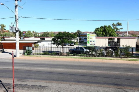 Leichhardt Accommodation - VIC Tourism 2