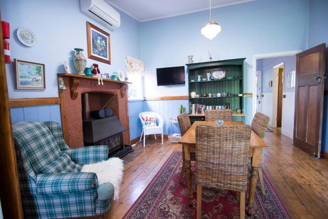 Pammys Palace - VIC Tourism 2