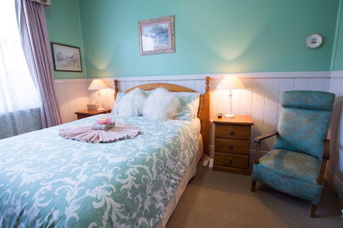 Pammys Palace - VIC Tourism 7