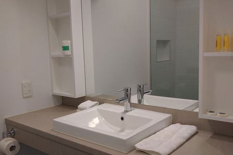 RMIT Village House - VIC Tourism 4