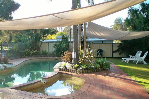 Mallacoota's Shady Gully Caravan Park - VIC Tourism 4