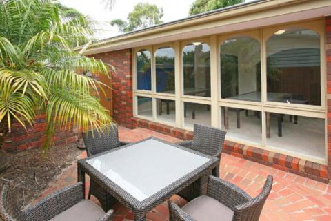 Frankston B & B - VIC Tourism 5