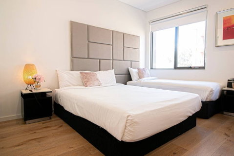 E06-darling Harbour Studio - VIC Tourism 2