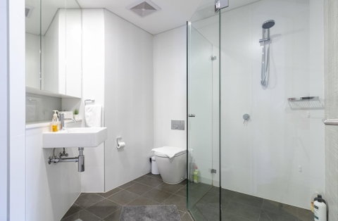 C16 Darling Harbour 2 BDR APT - VIC Tourism 3