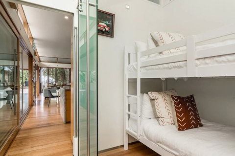 Your Luxury Escape - Byron Beachfront Villa - VIC Tourism 4
