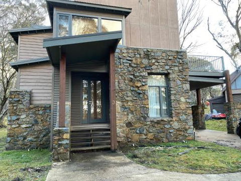 Alpine Walkabout Alpine Getaways - VIC Tourism 0