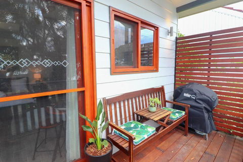 Fairview Cottage - VIC Tourism 5