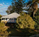 Stunning Queenslander - VIC Tourism