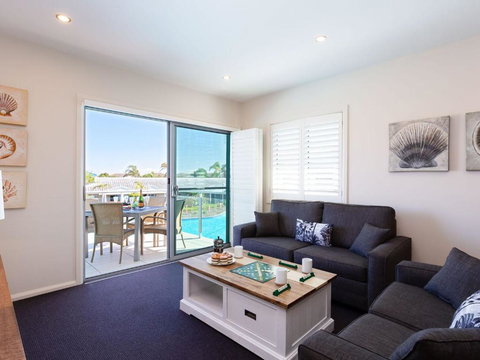 Oaks Pacific Blue 278 265 Sandy Point Road - VIC Tourism 4