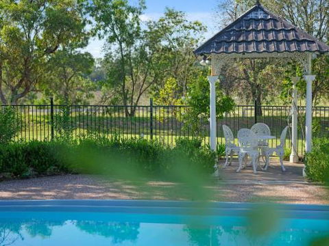 Meerea Country Estate Adjoining Wollombi National Park - VIC Tourism 1