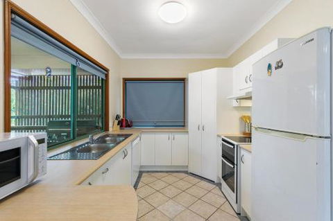 Bimini House - VIC Tourism 2