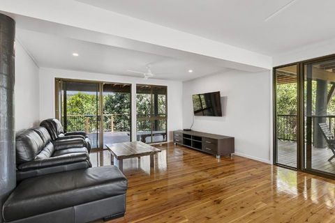 8 Yarrong Road - VIC Tourism 3