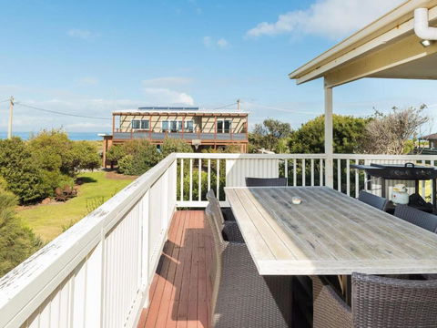 Licence To Chill - VIC Tourism 6