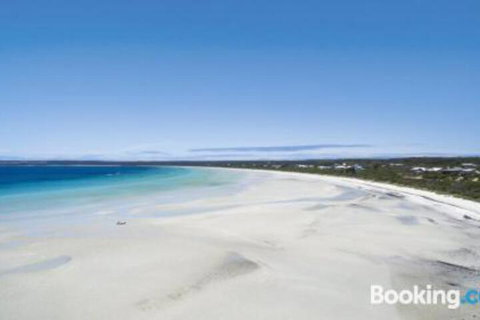A One One Two At Island Beach - VIC Tourism 0