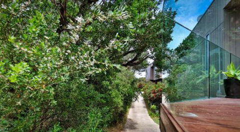 SURF Side SECRET INVERLOCH - VIC Tourism 6