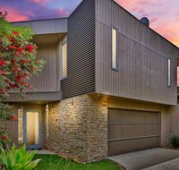 SURF Side SECRET INVERLOCH - VIC Tourism