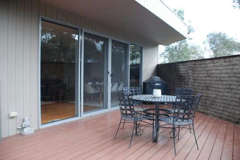 SURF Side SECRET INVERLOCH - VIC Tourism 4