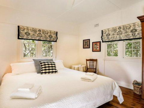 LAVENDER COTTAGE Alpine Southern Highlands 4pm Check Out Sundays - VIC Tourism 6